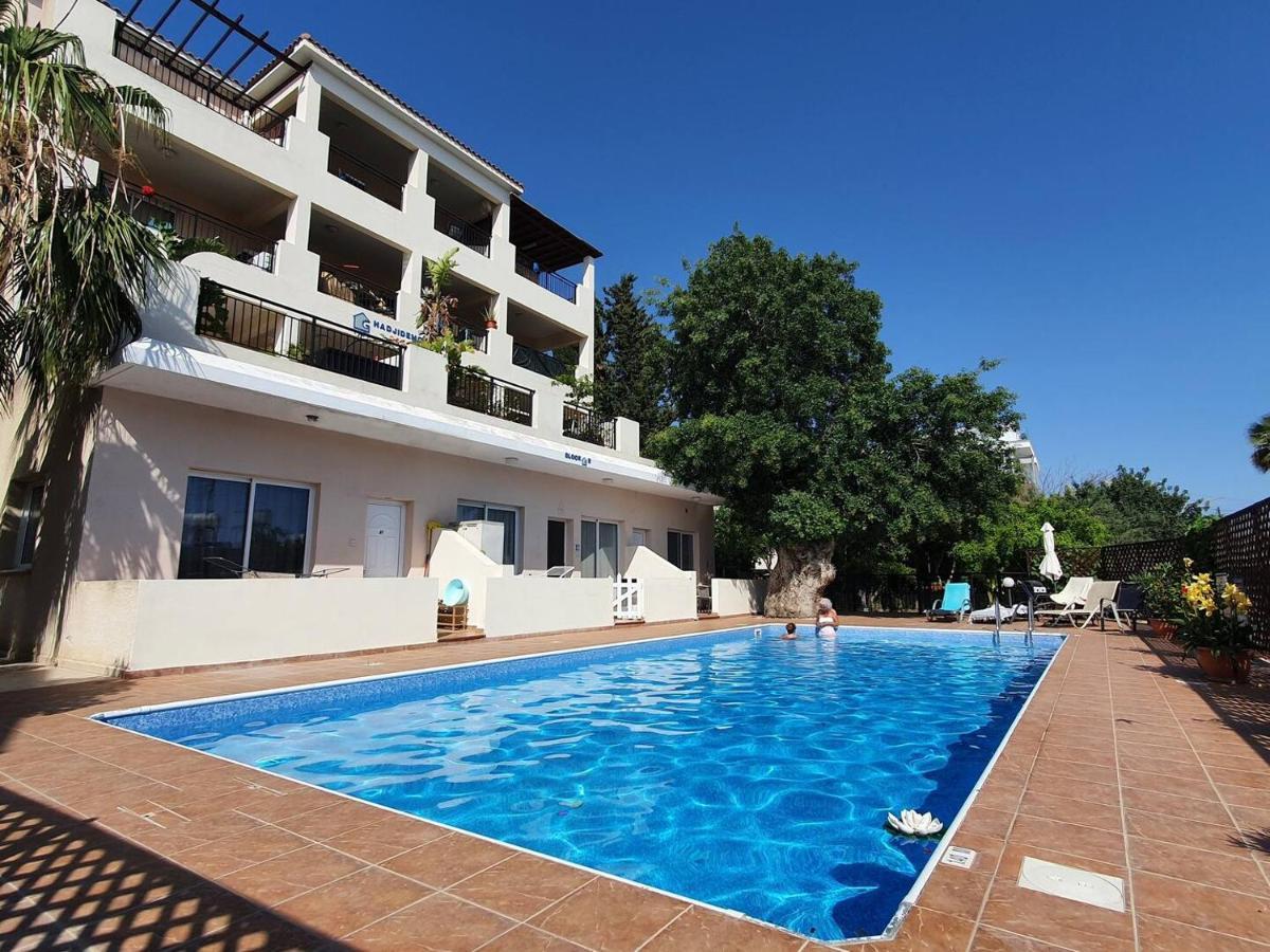 Peaceful Apartment With Double Bed - Oak Breeze Pafos Dış mekan fotoğraf