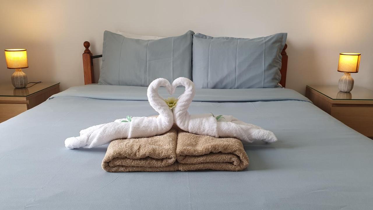 Peaceful Apartment With Double Bed - Oak Breeze Pafos Dış mekan fotoğraf