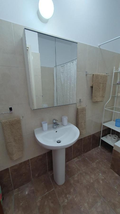 Peaceful Apartment With Double Bed - Oak Breeze Pafos Dış mekan fotoğraf